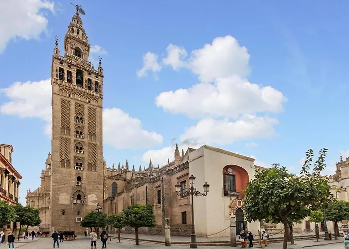 Amazing Apartment In Sevilla With Wifi
